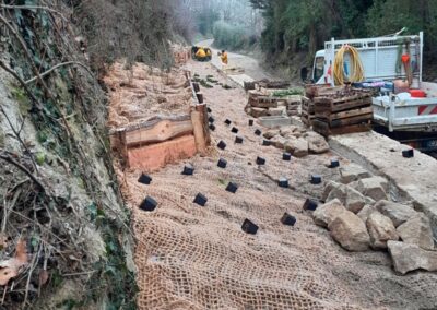 Chantier de plantation co-réalisé par les Brigades Nature Rhône